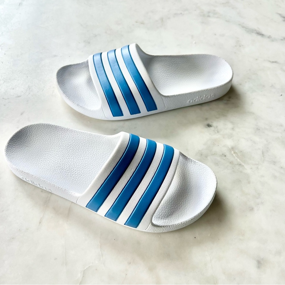 Adidas Adilette Aqua Slides ~ Size 4K